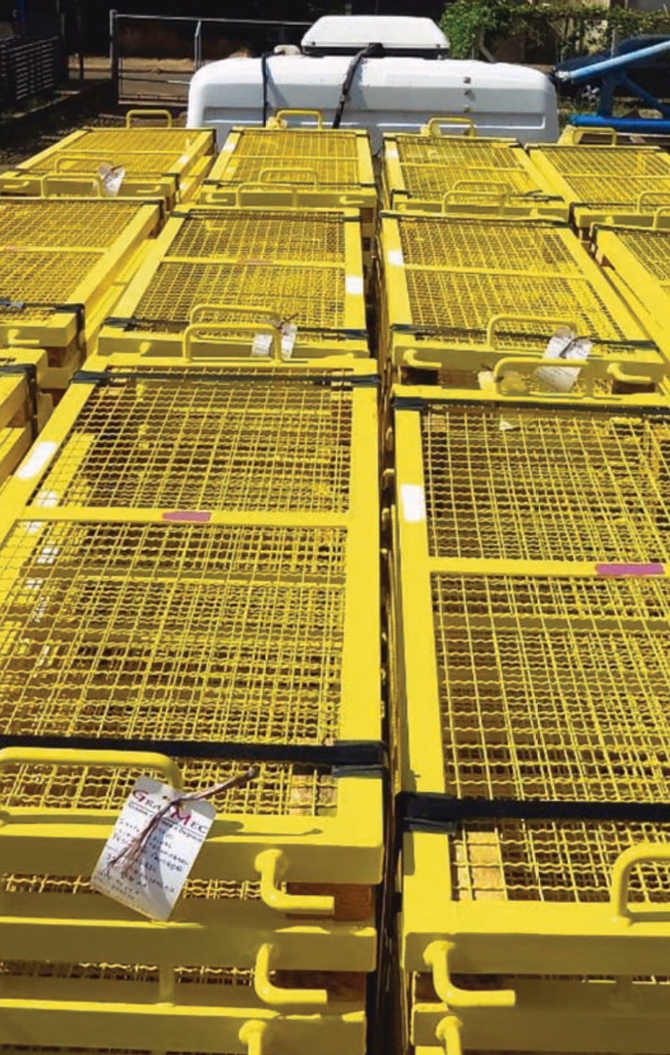 Grade de piso industrial em aço com encaixe preciso